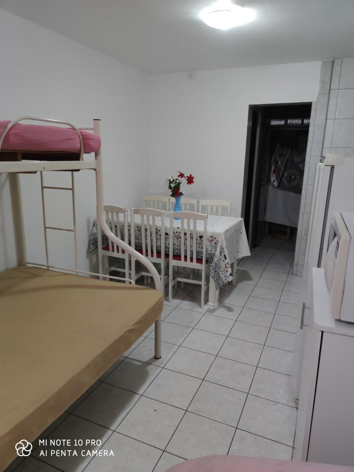 Kitinete Em Matinhos Com Piscina Villa Buitenkant foto