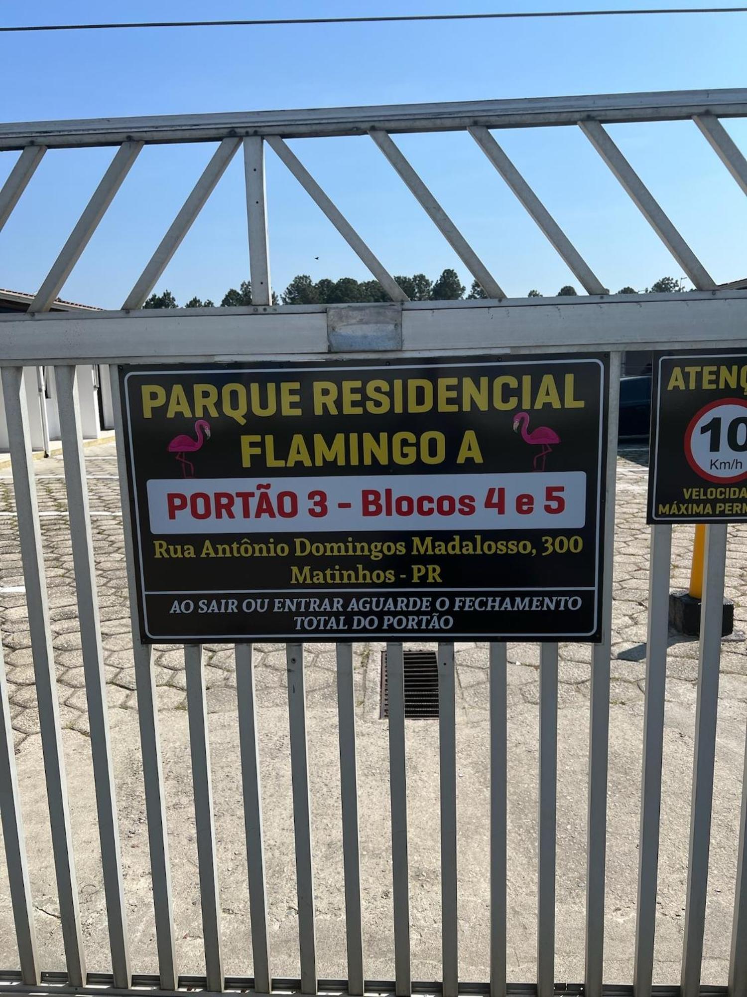 Kitinete Em Matinhos Com Piscina Villa Buitenkant foto