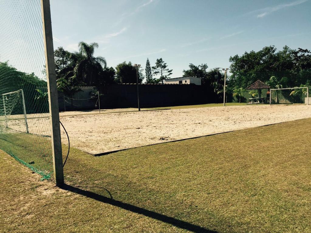 Kitinete Em Matinhos Com Piscina Villa Buitenkant foto